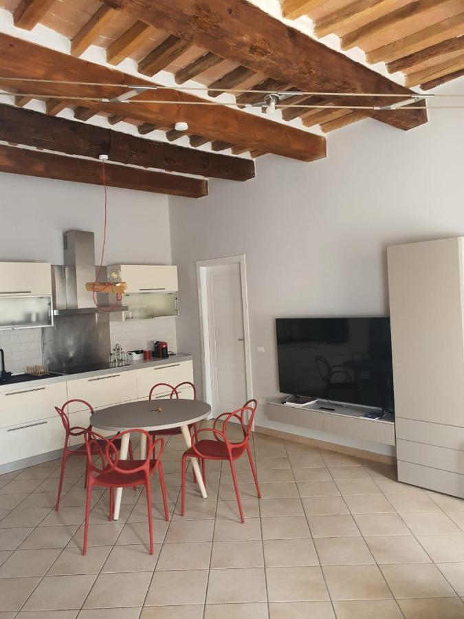 Mossotti Street Apartment Pisa Esterno foto